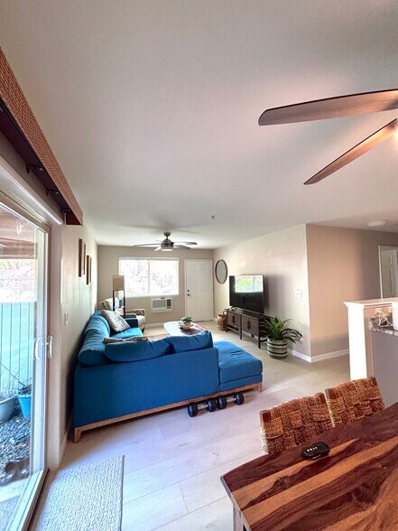 Building Photo - 58 Kihalani St