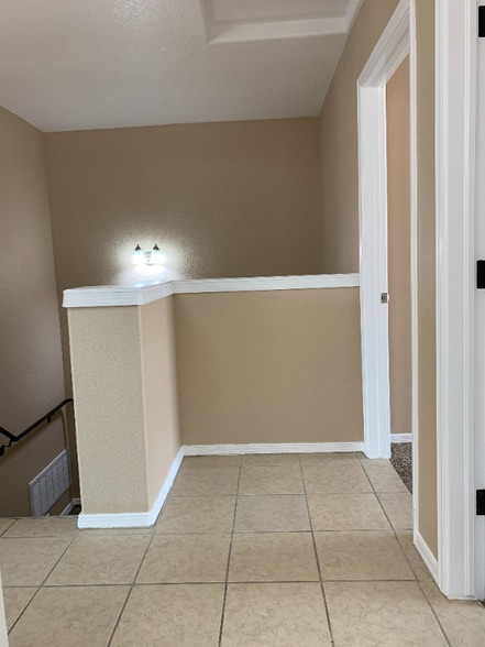 Building Photo - 6345 Reynolds Dr