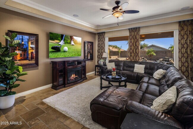 Building Photo - 9053 E Hobart St