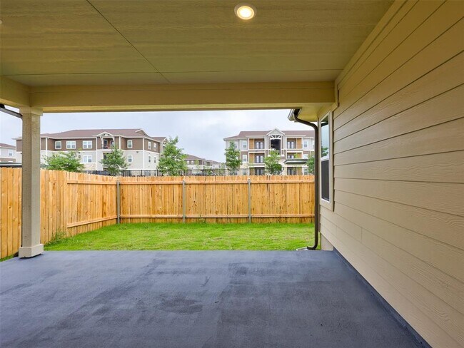 Building Photo - 108 Greenspire Ln