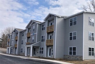 Building Photo - 1219 Tulip St