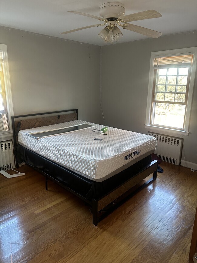 Building Photo - 125 Stimson Rd