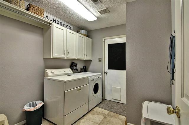 Building Photo - 2714 Bordeaux Dr