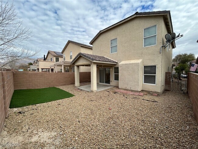 Building Photo - 8657 Palomino Ranch St