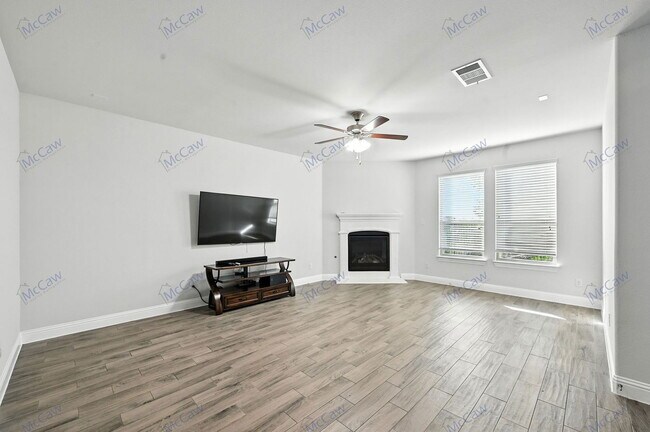 Building Photo - 16320 Brayton Rd