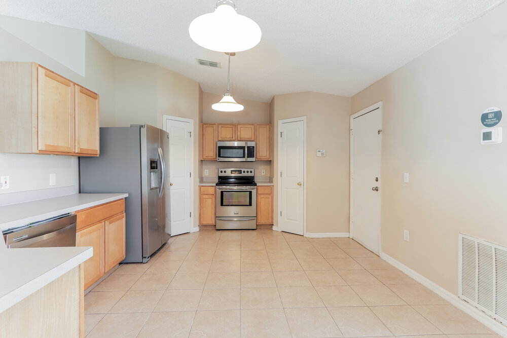Building Photo - 703 Mountain Top Dr