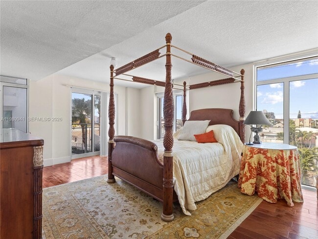 Building Photo - 7600 Collins Ave