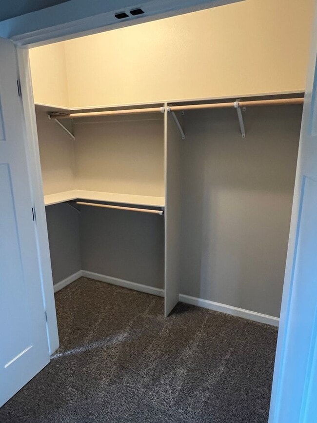 Building Photo - 2BED 2.5 BATH-NEWLY BUILT TOWNHOME IN A QUIET NEIGHBORHOOD