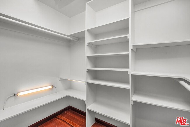 Building Photo - 10810 Rochester Ave