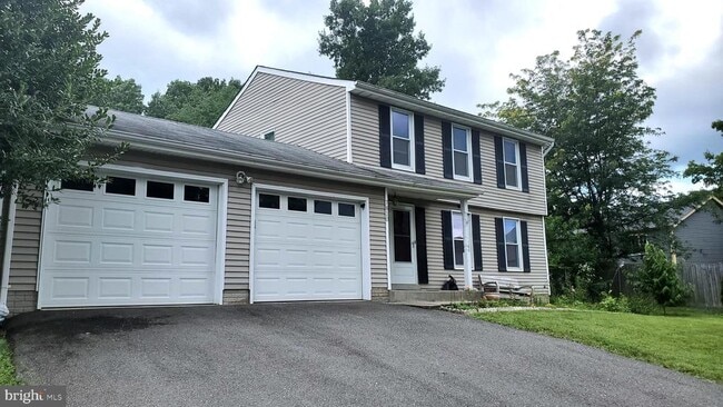 Building Photo - 7810 MUNCASTER MILL Rd