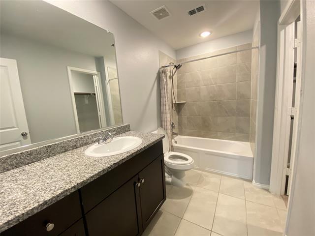 Building Photo - 3523 Glover Peak Pl