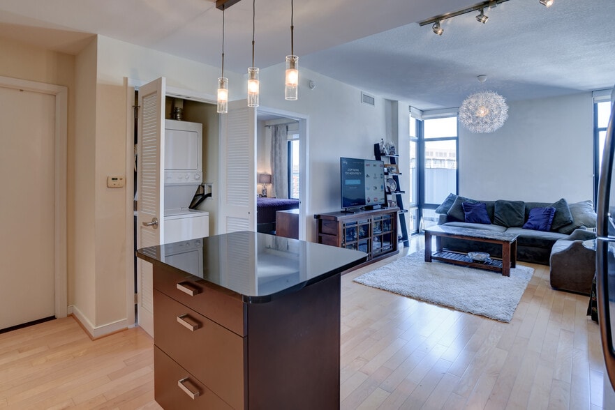 Living room - 1010 Massachusetts Ave NW