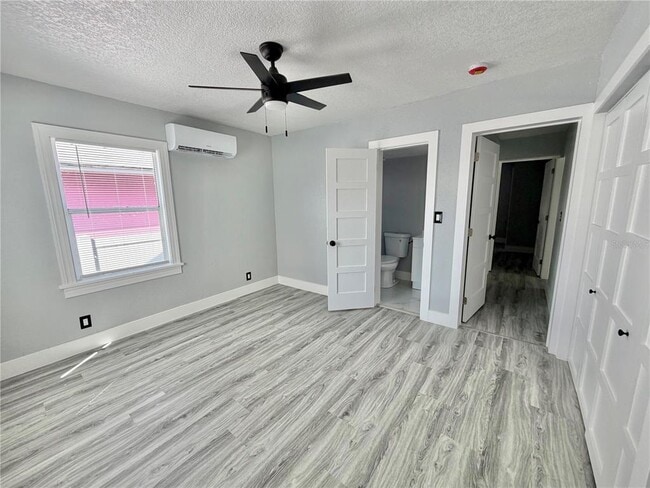 Building Photo - 2728 1st Ave S