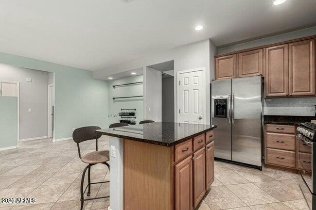 Building Photo - 2981 E Nighthawk Wy