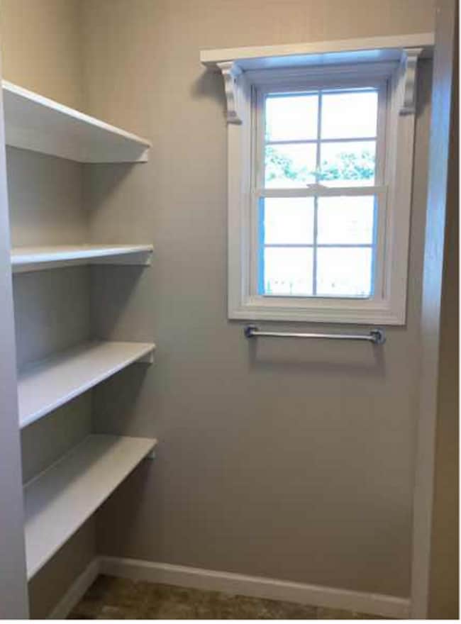 Building Photo - 3 bedroom, 2.5 bath Condo: Stoneview Neighborhood in Ellettsville! Available NOW!!