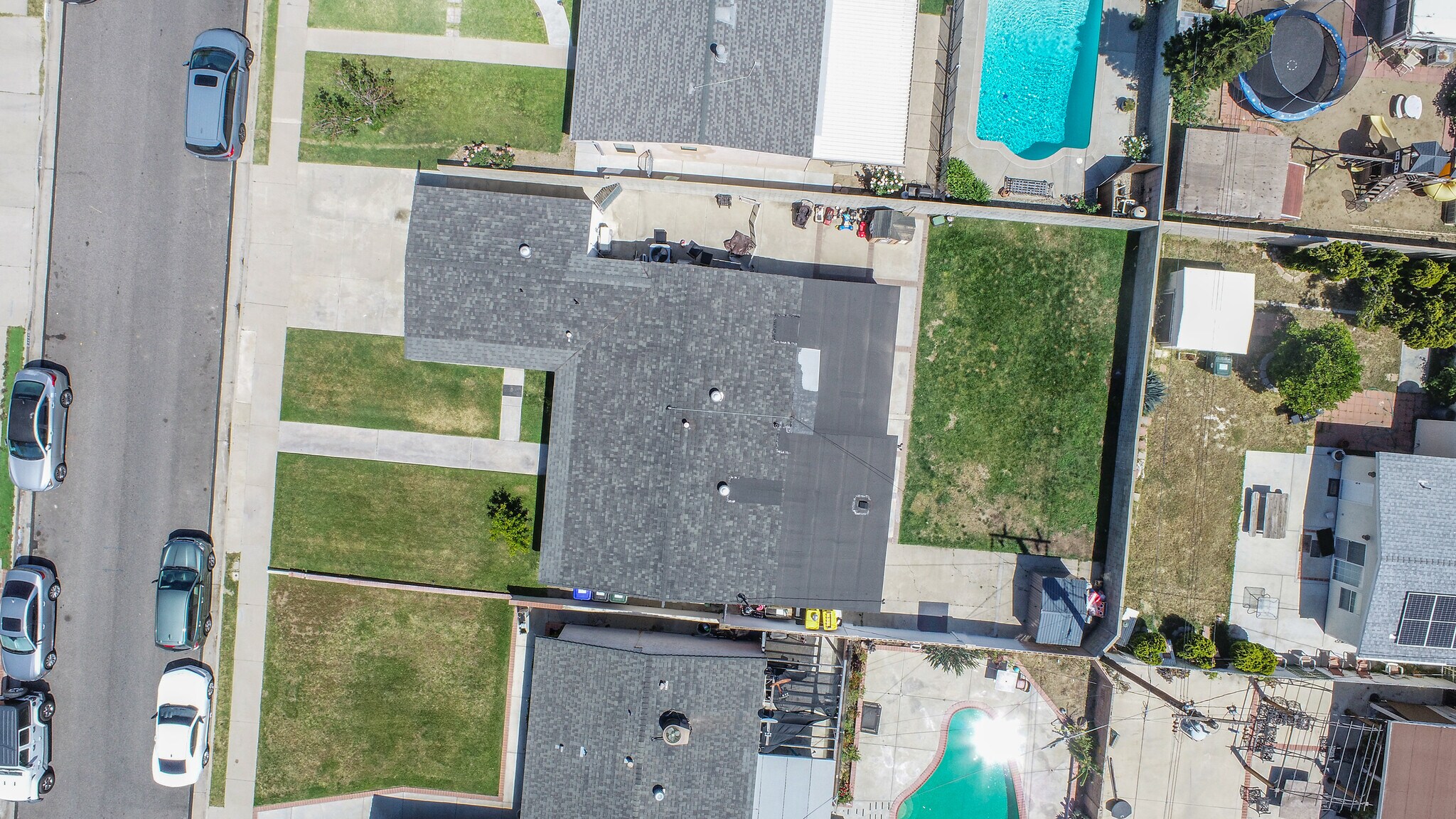 Building Photo - 27222 Plumwood Ave