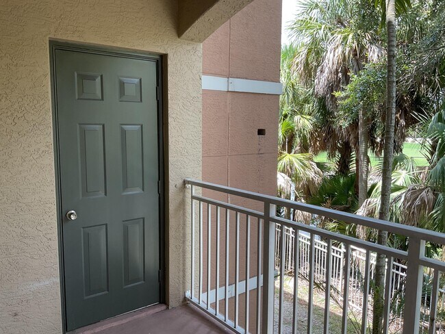 Building Photo - 6559 Emerald Dunes Dr