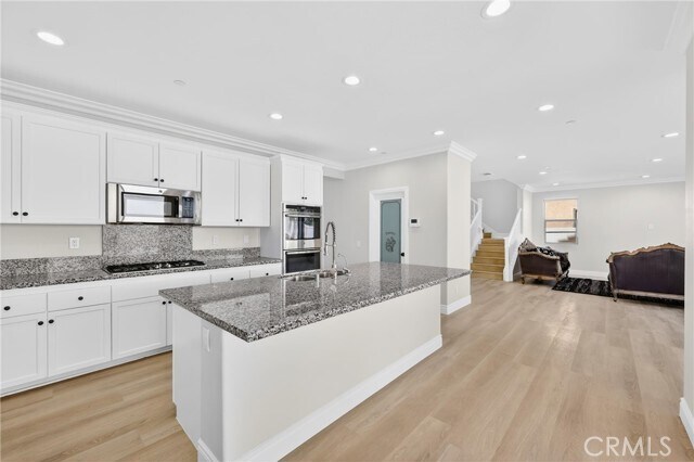 Building Photo - 24452 Paxton Ln