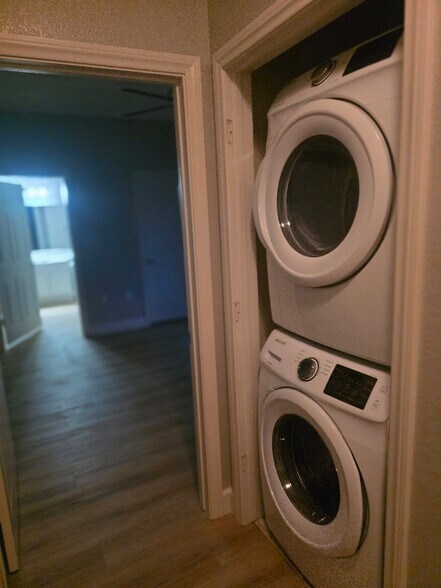 Building Photo - 5250 S Rainbow Blvd