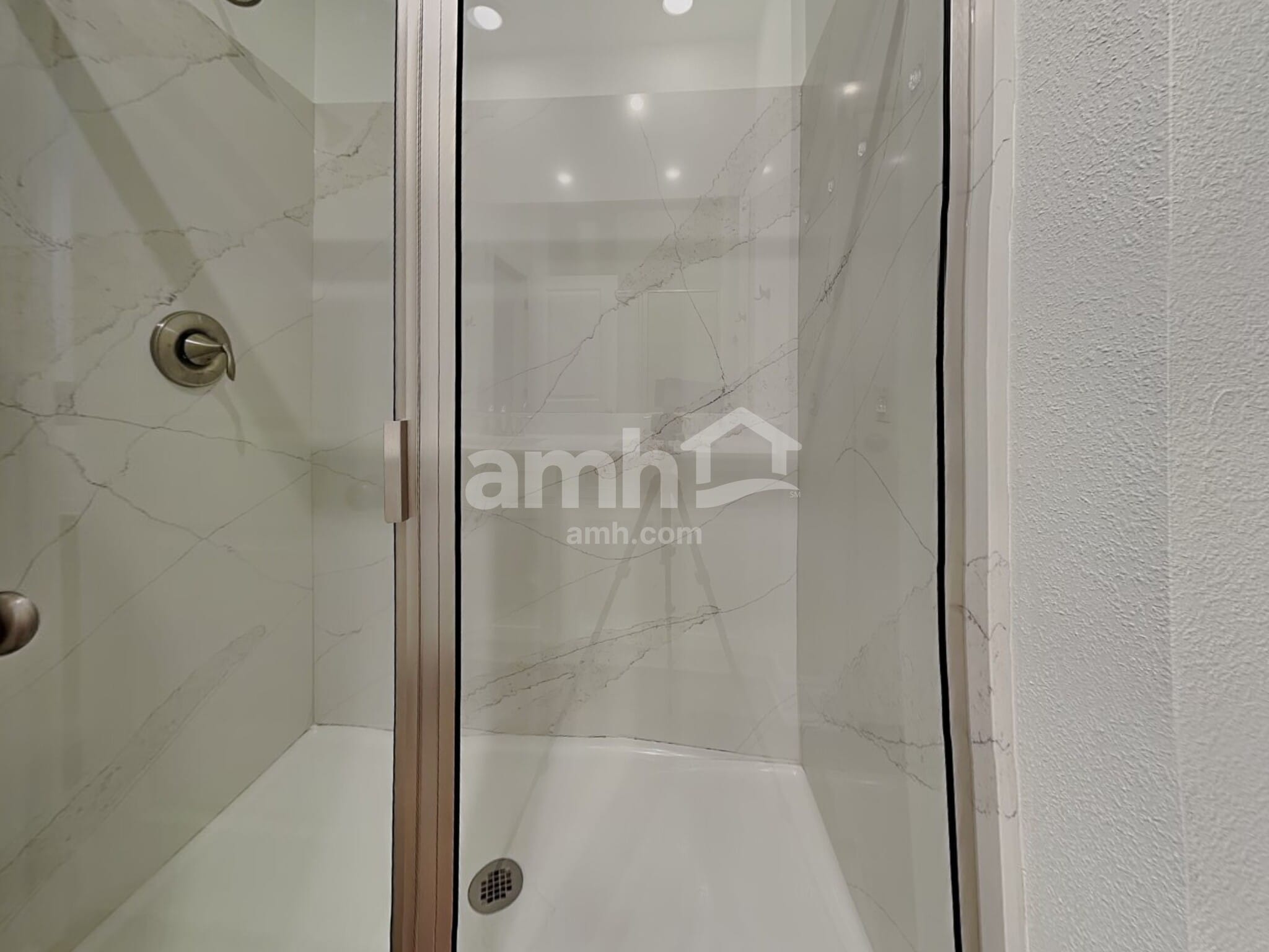 Building Photo - 6650 Atlantic Bch Ave