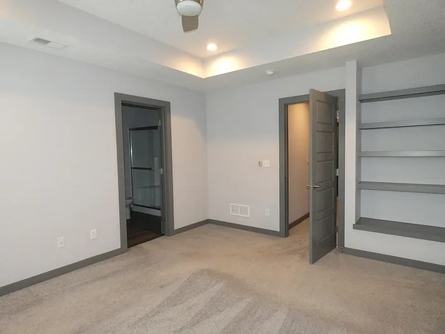 Building Photo - 7615 N Mercier Ct