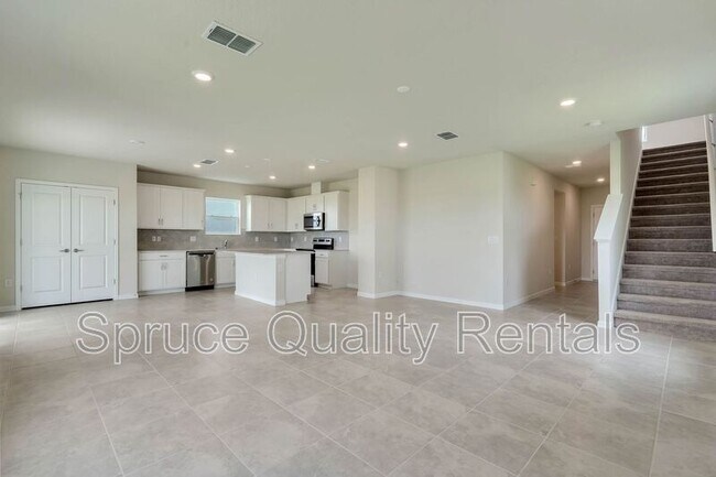 Building Photo - 7756 Syracuse Dr