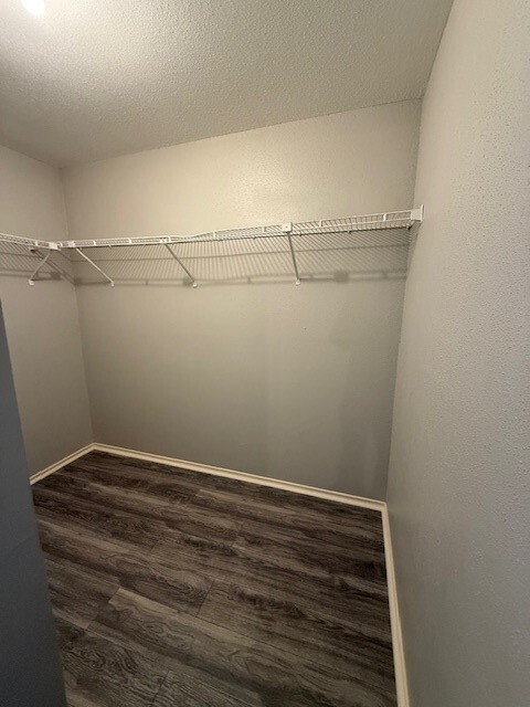 Building Photo - 14550 Fonmeadow Dr