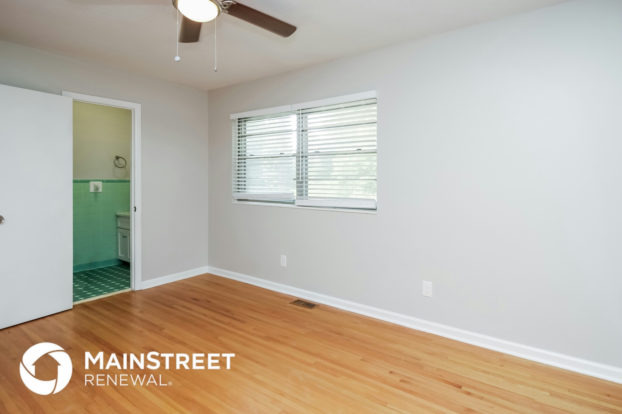 Building Photo - 2025 Rockwood Ln