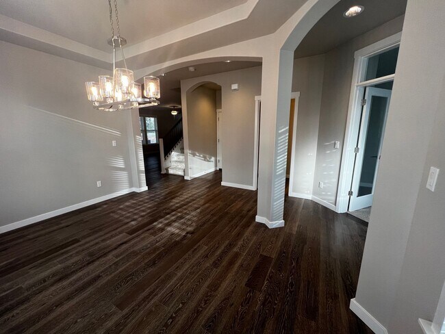 Building Photo - 4237 Caddyshack Dr NE
