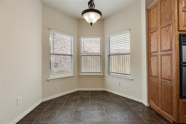 Building Photo - 7616 Jennifer Ln