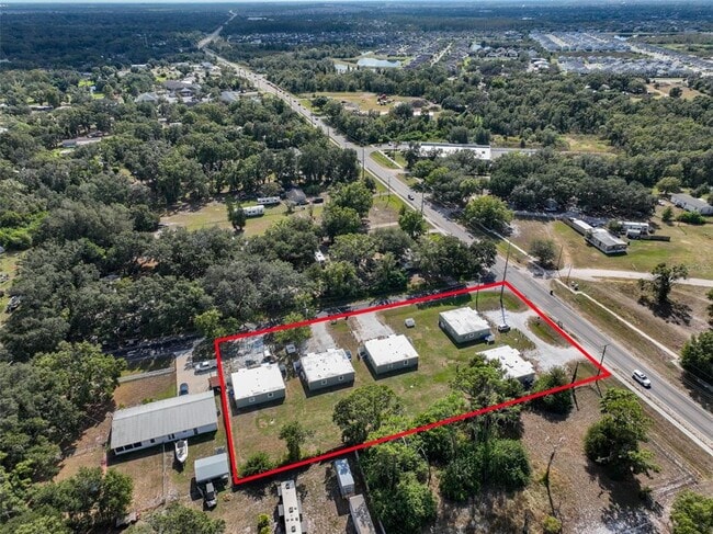 Building Photo - 11708 Balm Riverview Rd