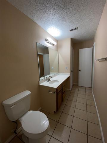 Building Photo - 313 Willow Oak Dr