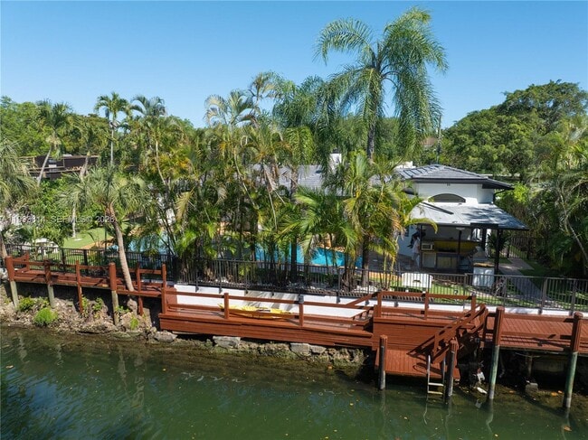 Building Photo - 5120 Carillo St