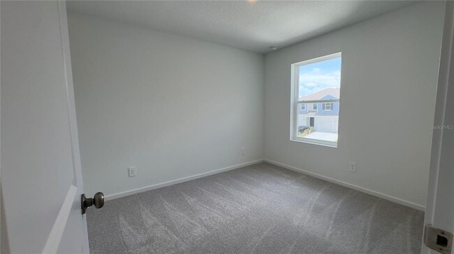 Building Photo - 831 Lynx St