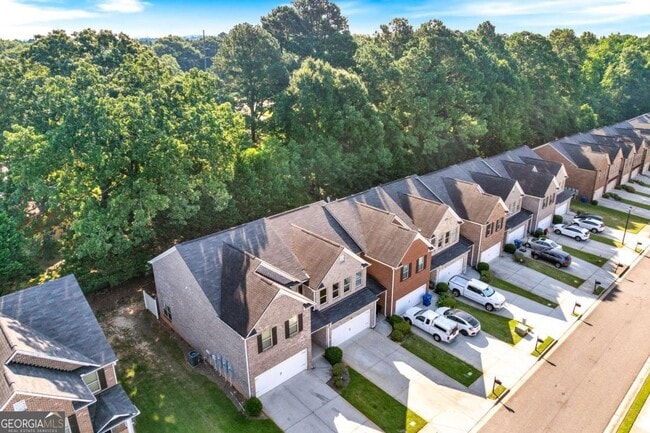 Building Photo - 204 Britt Dr