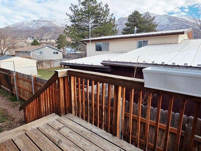 Building Photo - 1968 E 5850 S