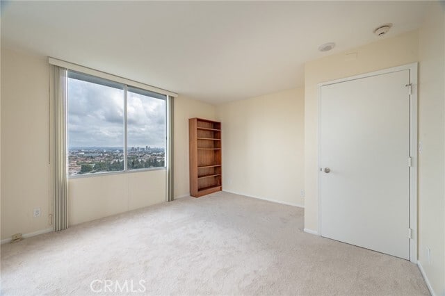 Building Photo - 2160 W Century Dr