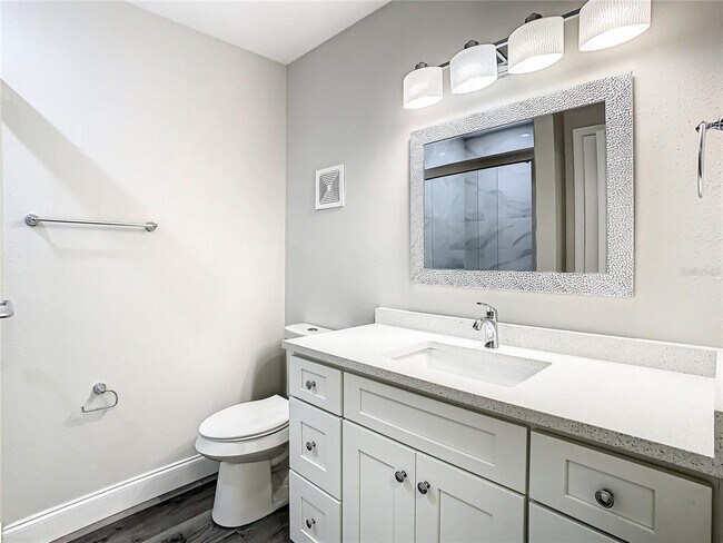 Building Photo - 2253 Norwegian Dr