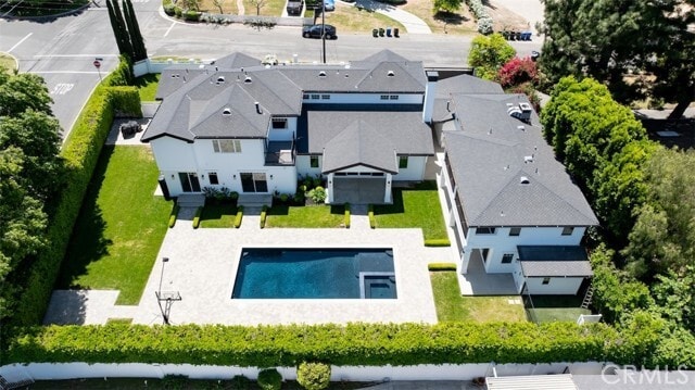 Building Photo - 20701 Dumont St