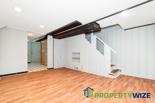 Building Photo - 3705 Midheights Rd