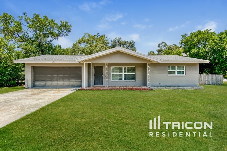 Primary Photo - 1701 Audrey Dr