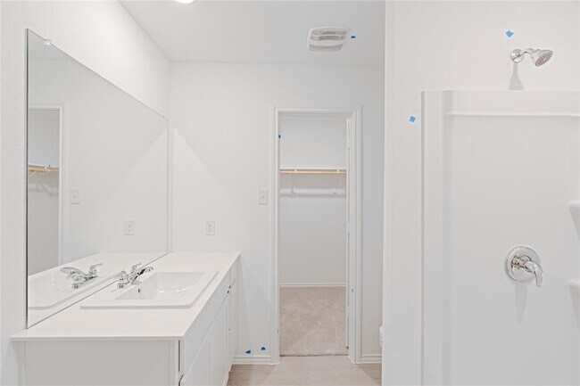 Building Photo - 241 Kings Row Ln