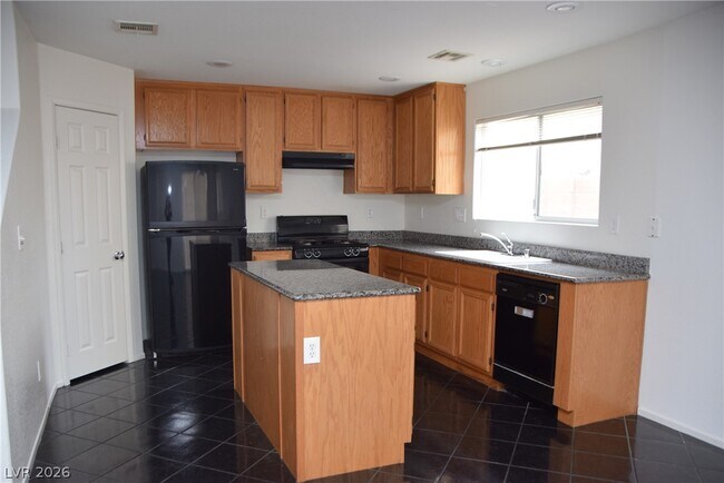Building Photo - 531 Cabis Bay St