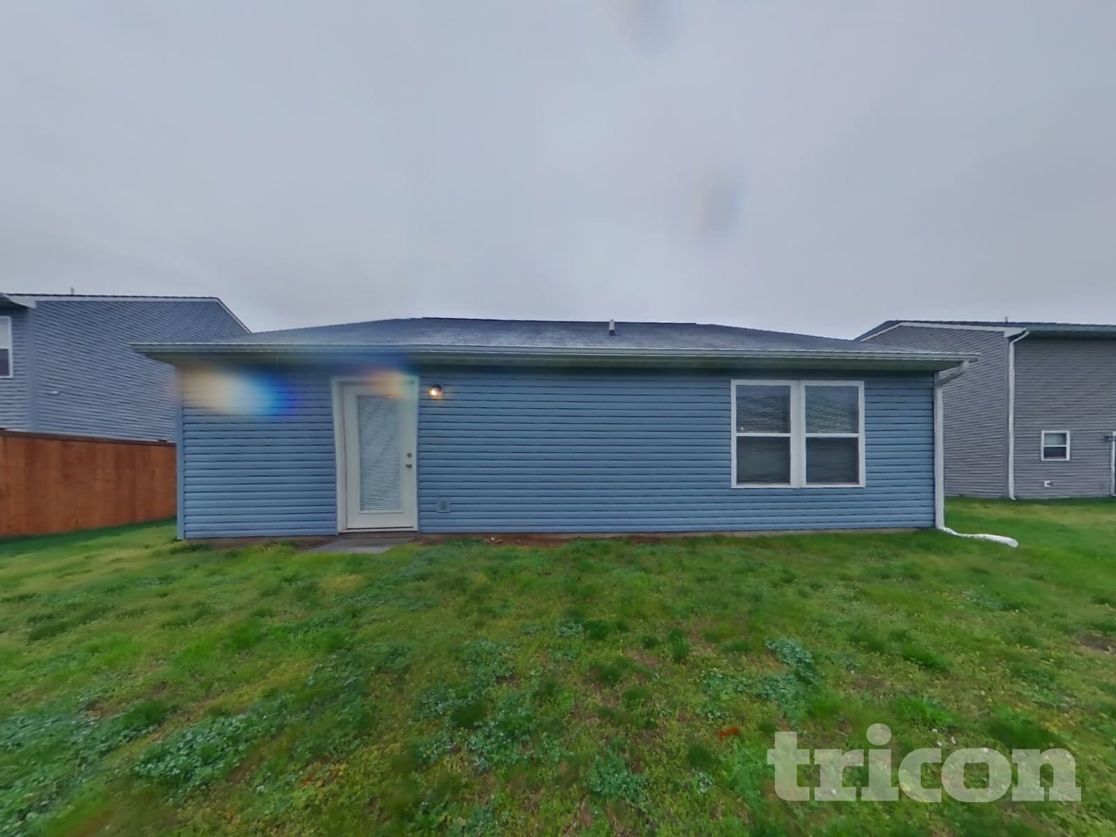 Building Photo - 6353 Avacado Dr