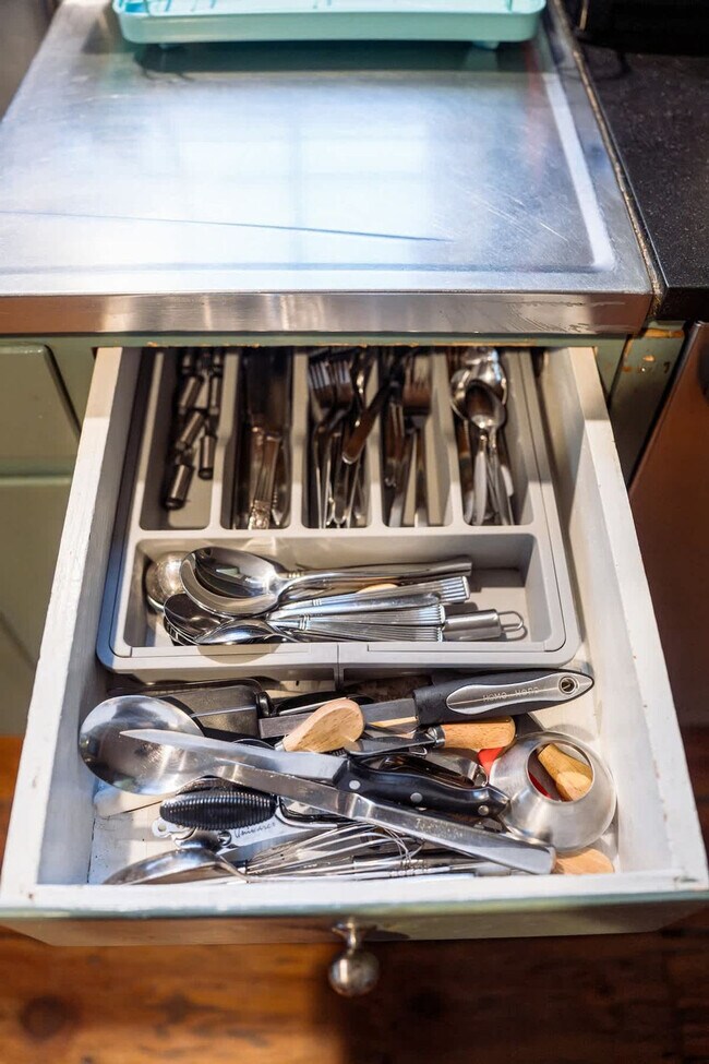 Building Photo - 1357 Canal Rd