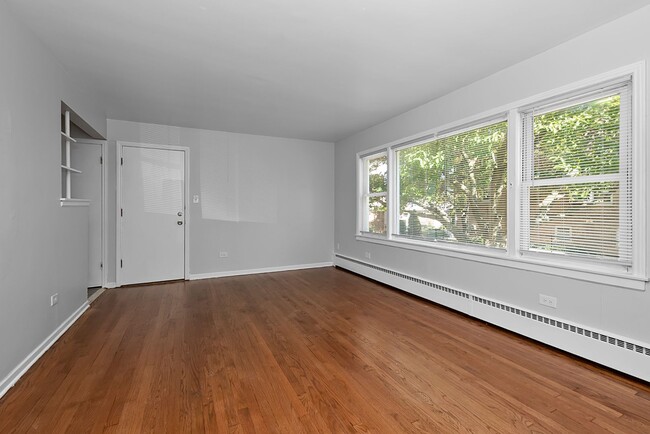 Interior Photo - 4444-50 W. 59th St. Chicago IL