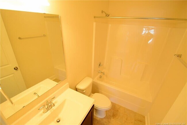 Building Photo - 154 Heatherwood Dr