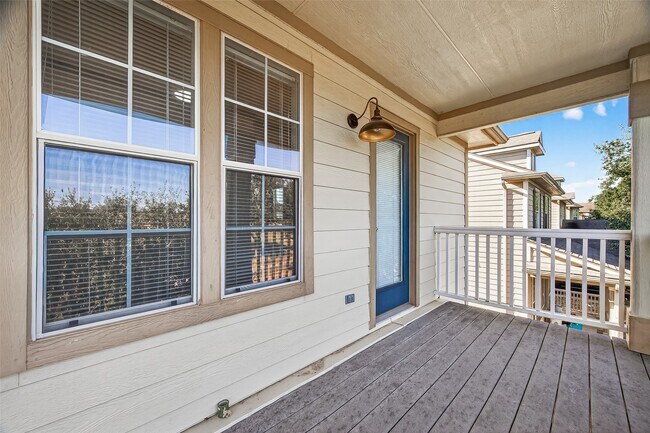 Building Photo - 18743 S Lyford Dr