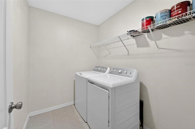 Building Photo - 3842 Hampstead Ln