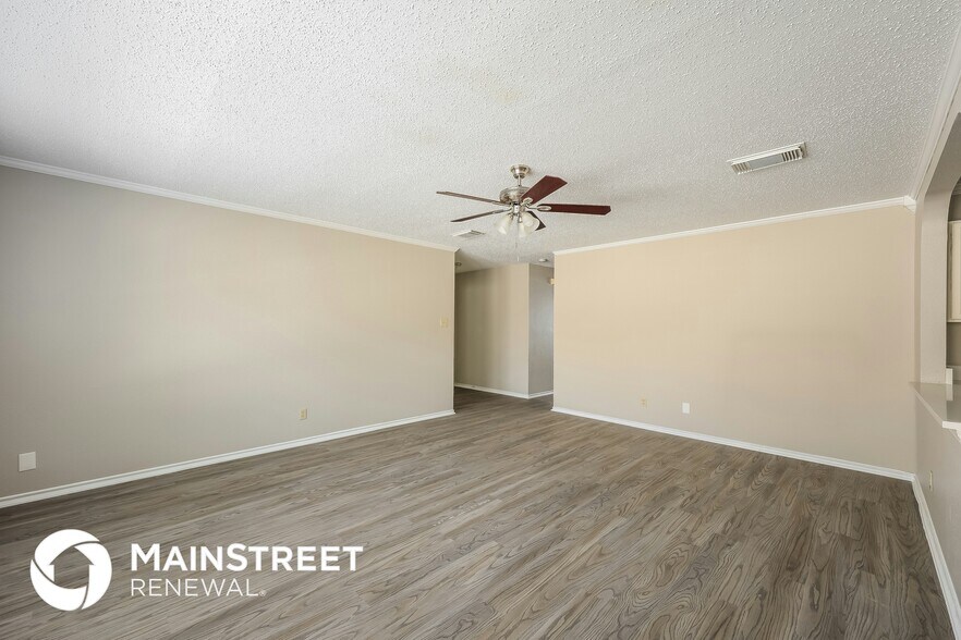 Building Photo - 16135 Turnstone Ln